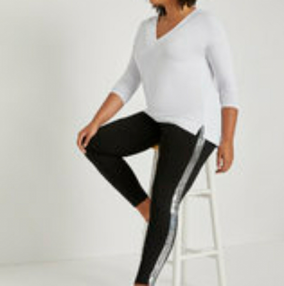 - Brand NWT Eloquii Leggings